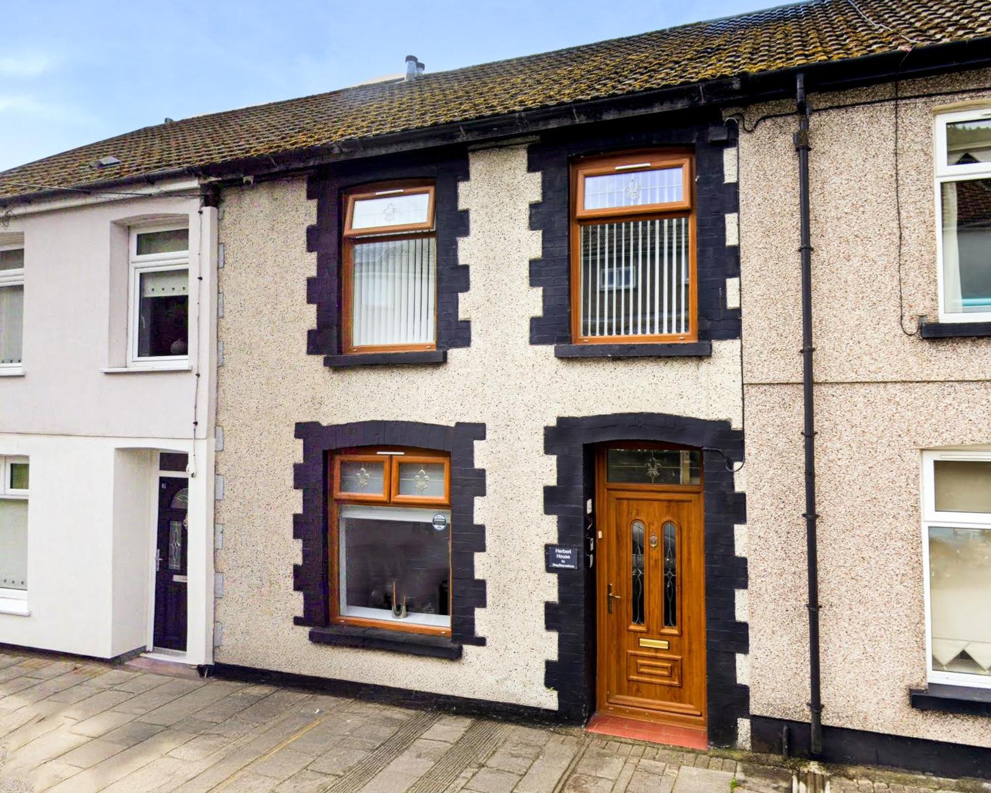 Very Special Home In Rhondda Valley Herbert House By Staystaycations Treorky Экстерьер фото